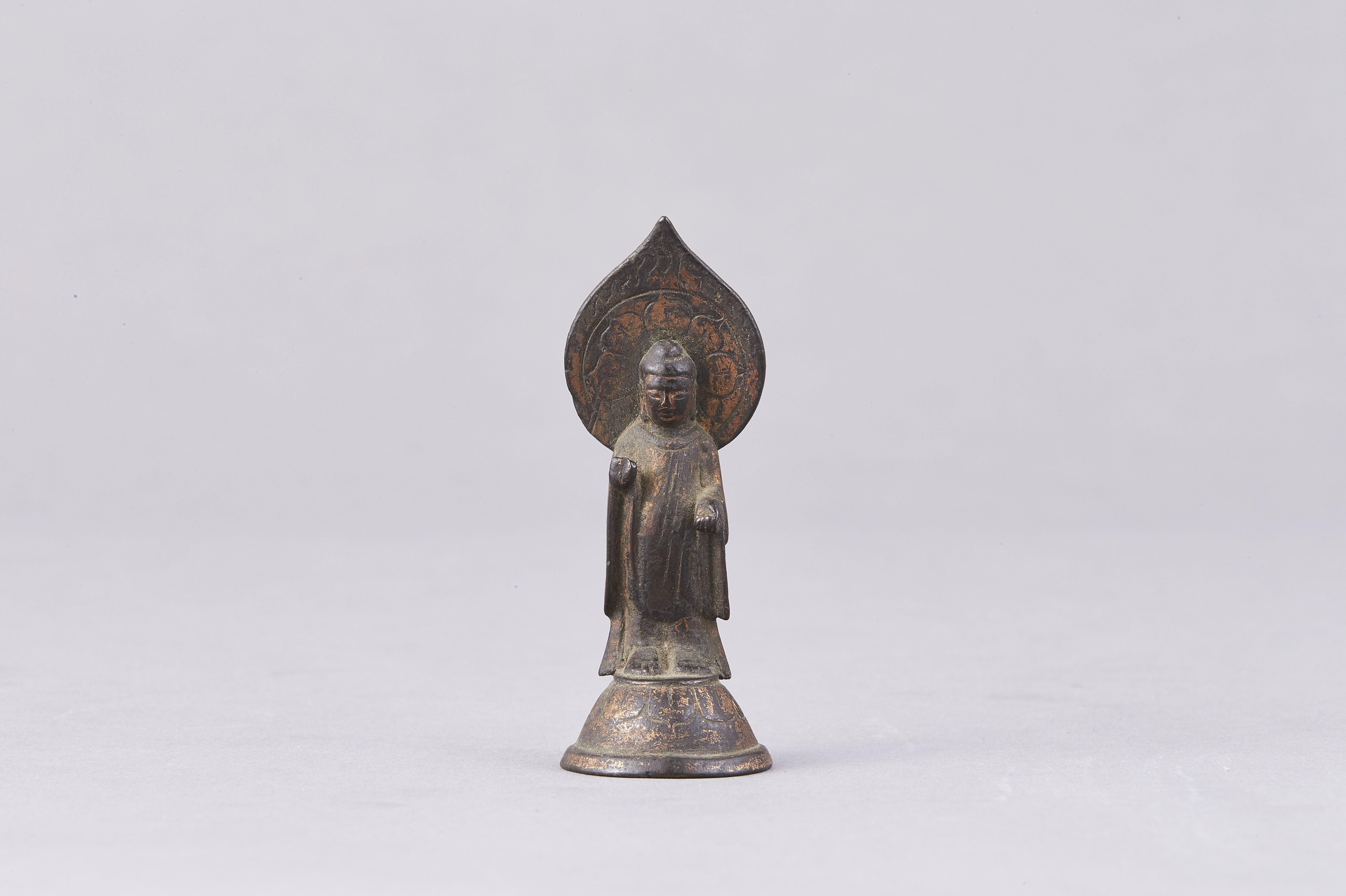 170401	唐或以前 青銅鎏金 菩薩立像