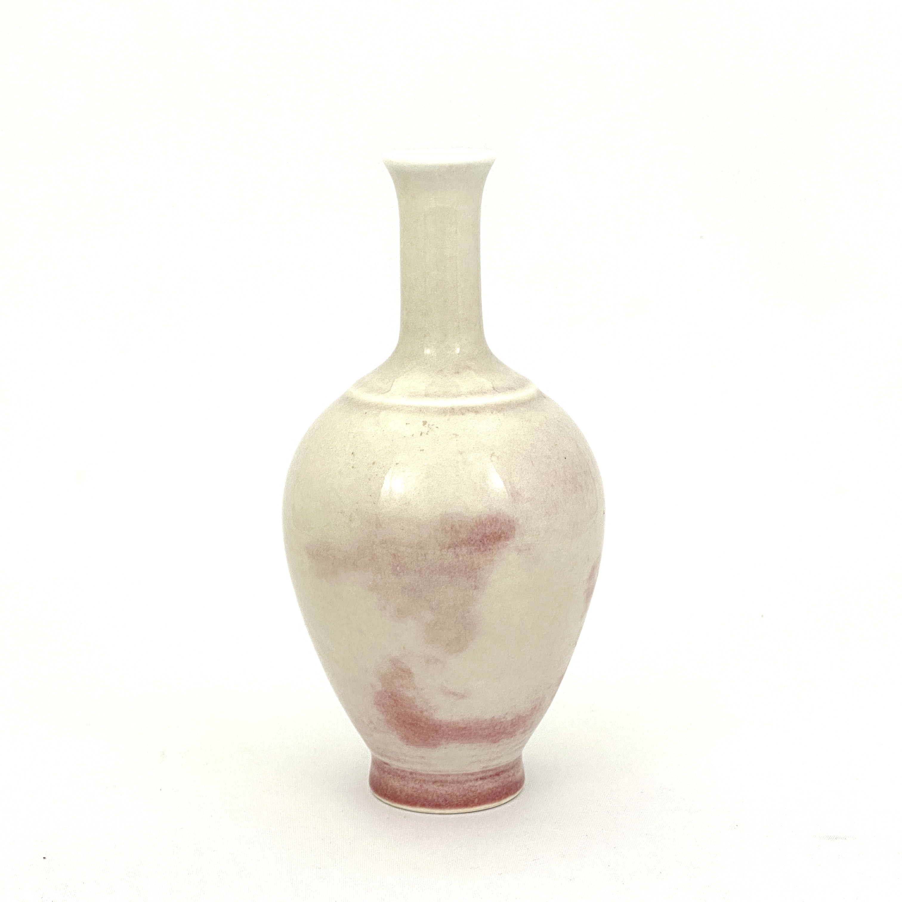 20126	「大清雍正年製」款 紅釉 瓶