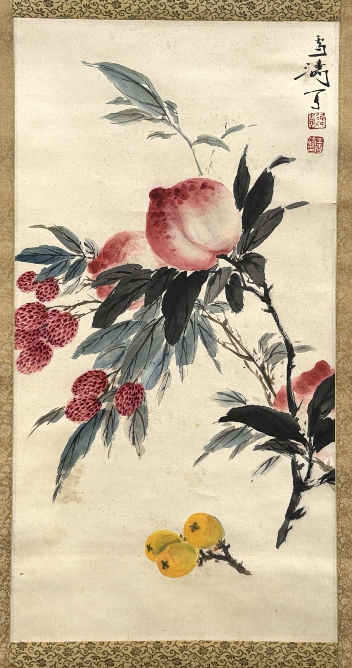 34323	「王雪涛」画 吉祥図 軸	62×32.5㎝
