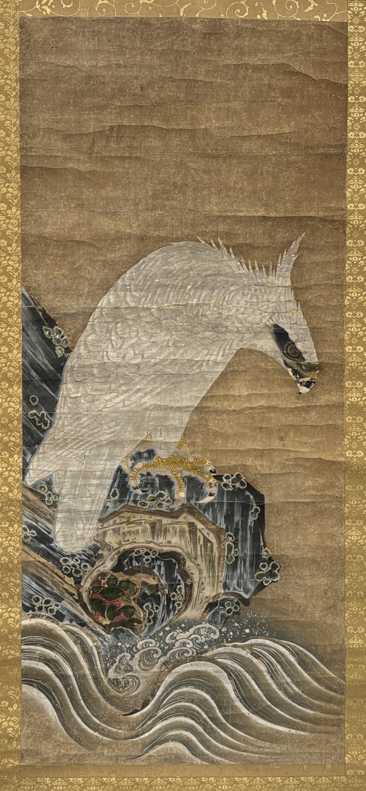 34368	鷹図 大幅 軸	127×55㎝