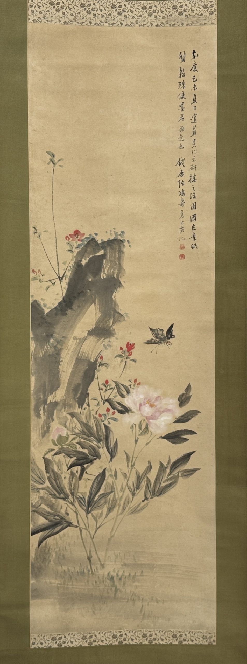 34419	「陳鴻寿」画 花図 軸	130×39.5㎝