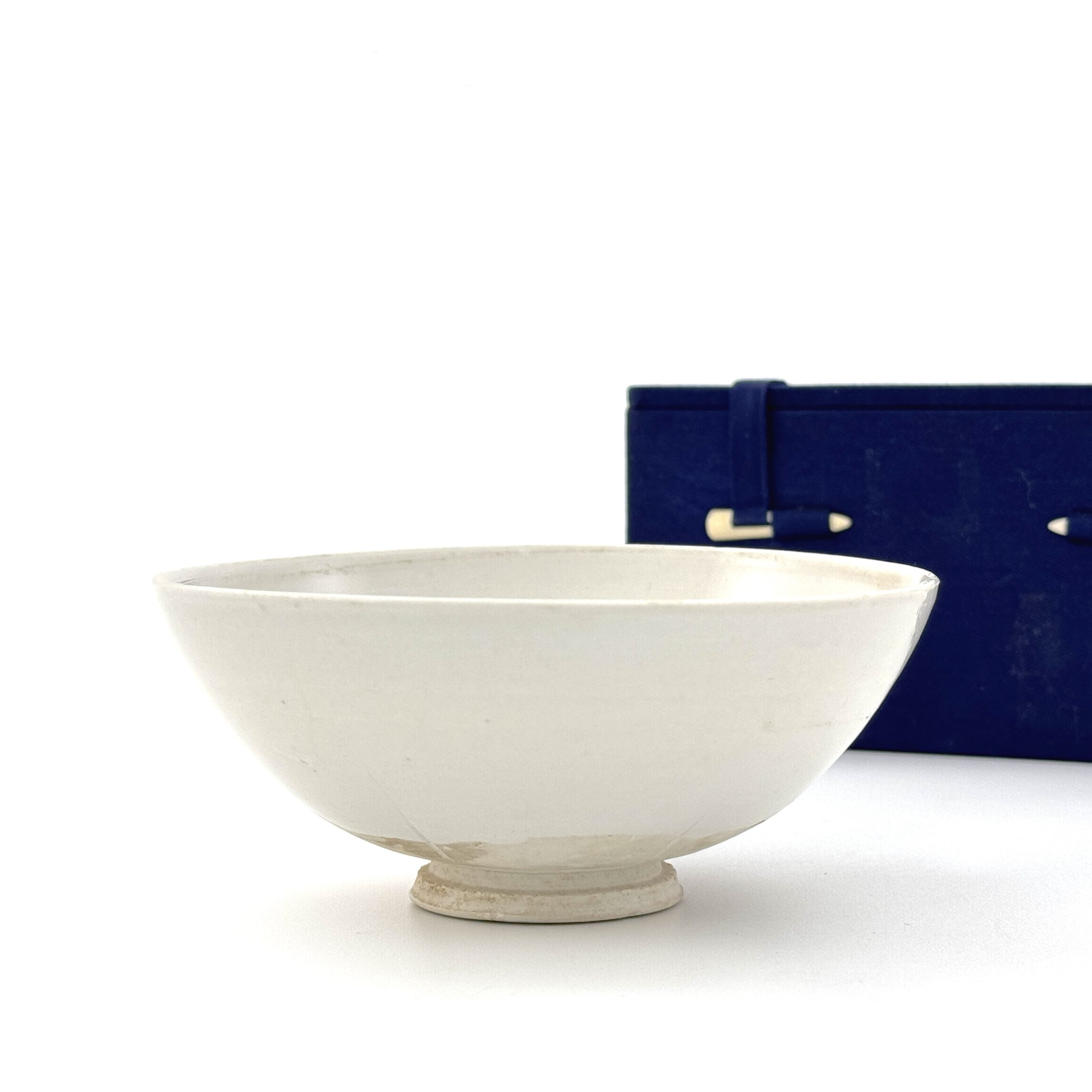 34063	北宋 定窯系 碗  秦峰男収蔵品
