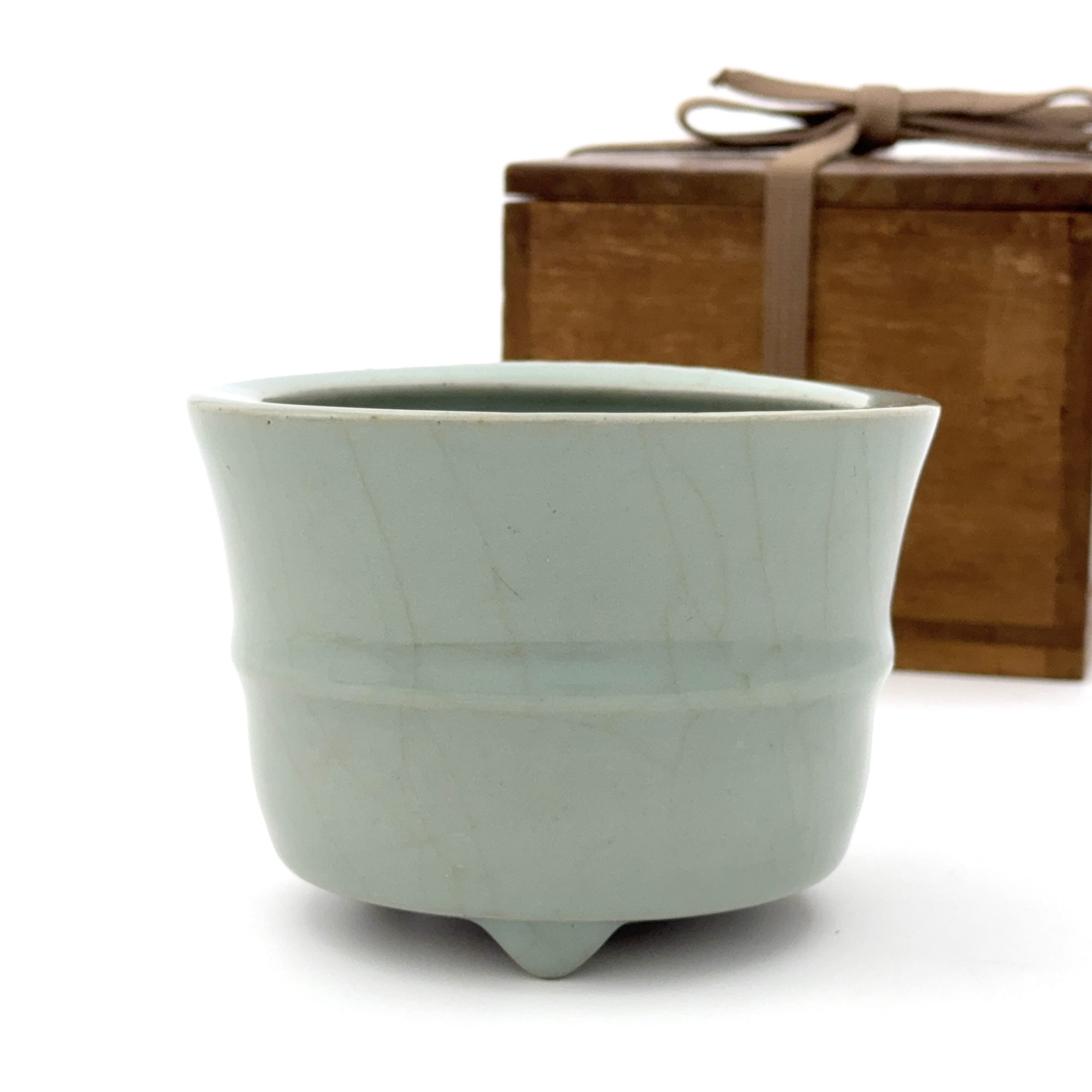 35101	明或早期 官窯 三足爐