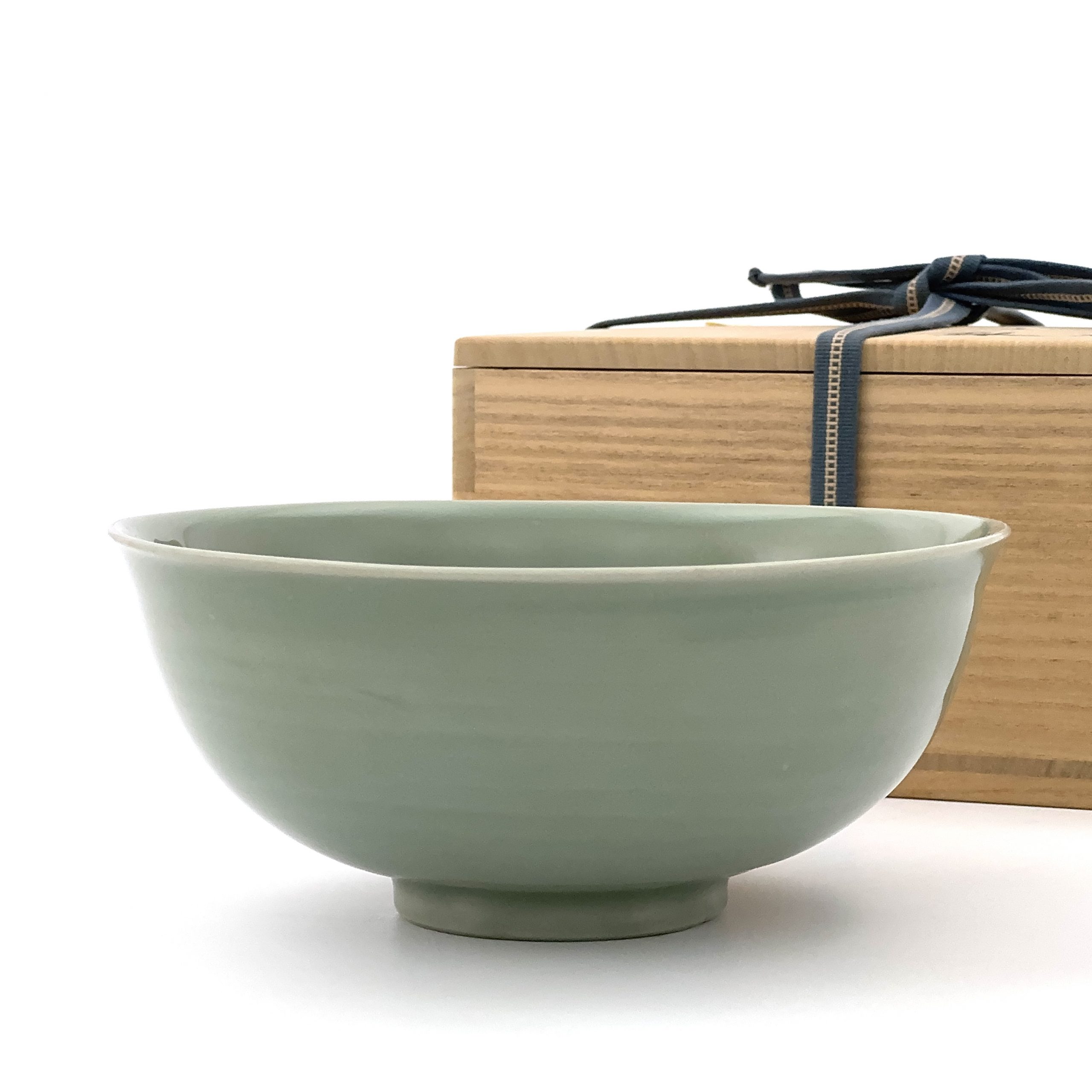 35103	元 龍泉窯 羯磨紋 碗