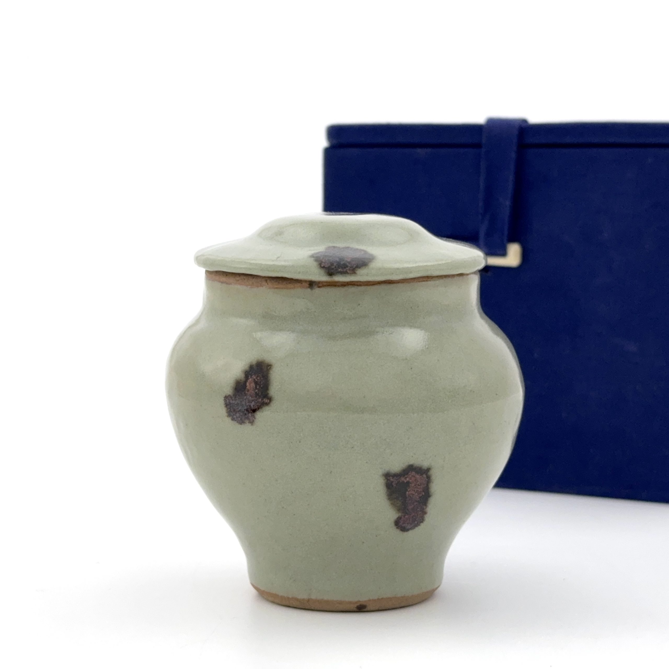 35142	元 龍泉窯 鉄斑紋 蓋瓶