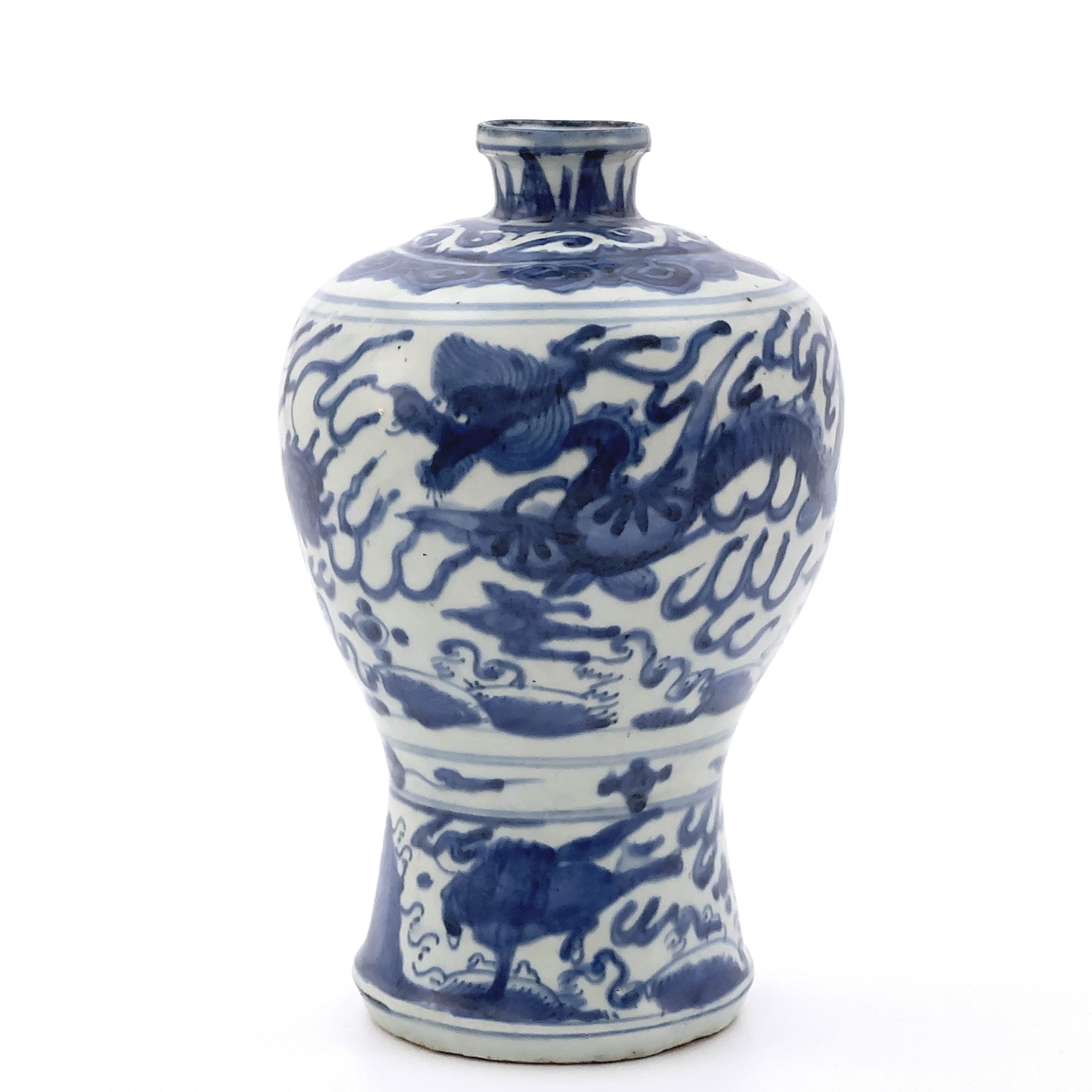 35060	明 青花 龍図 梅瓶