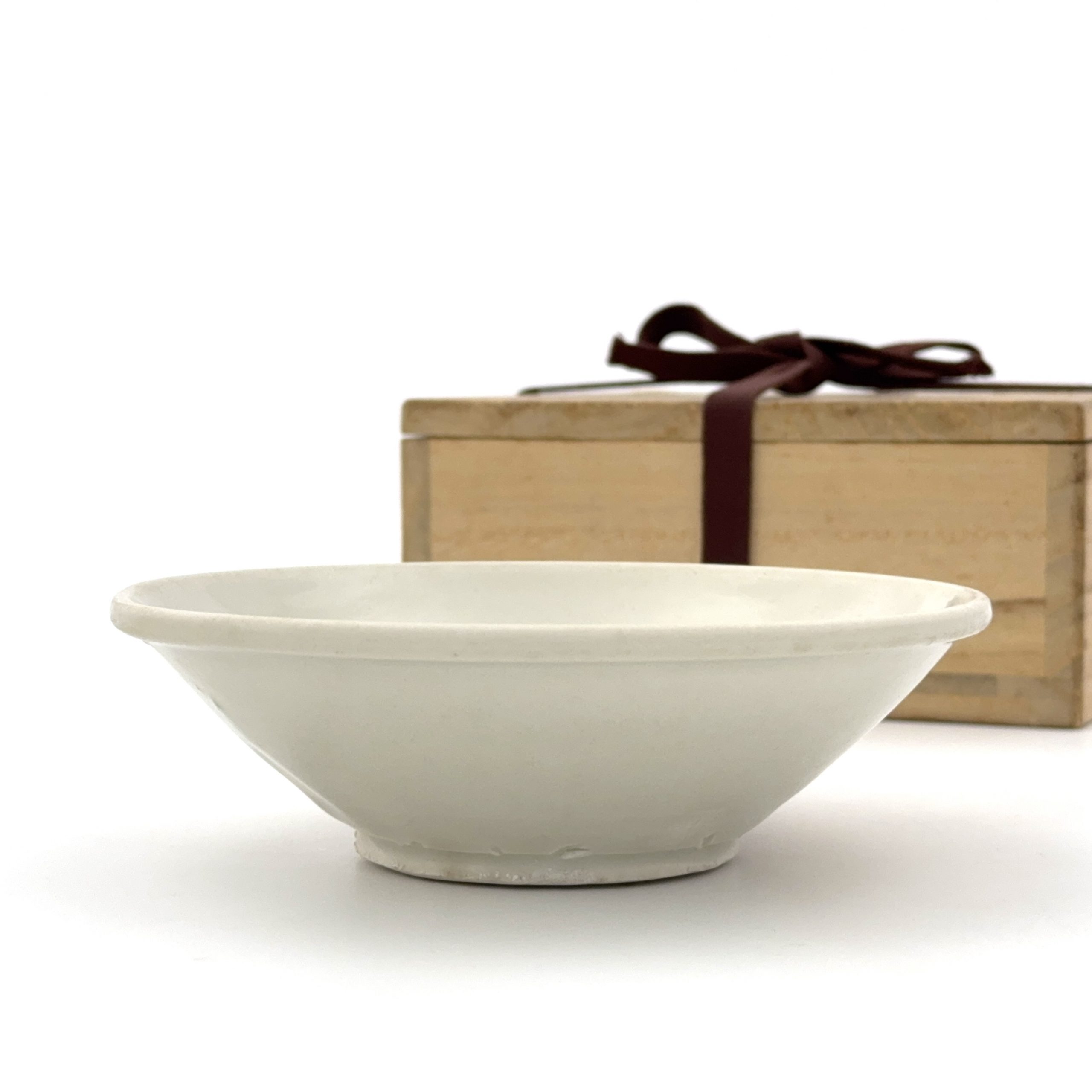 35228	邢窯 白磁盤