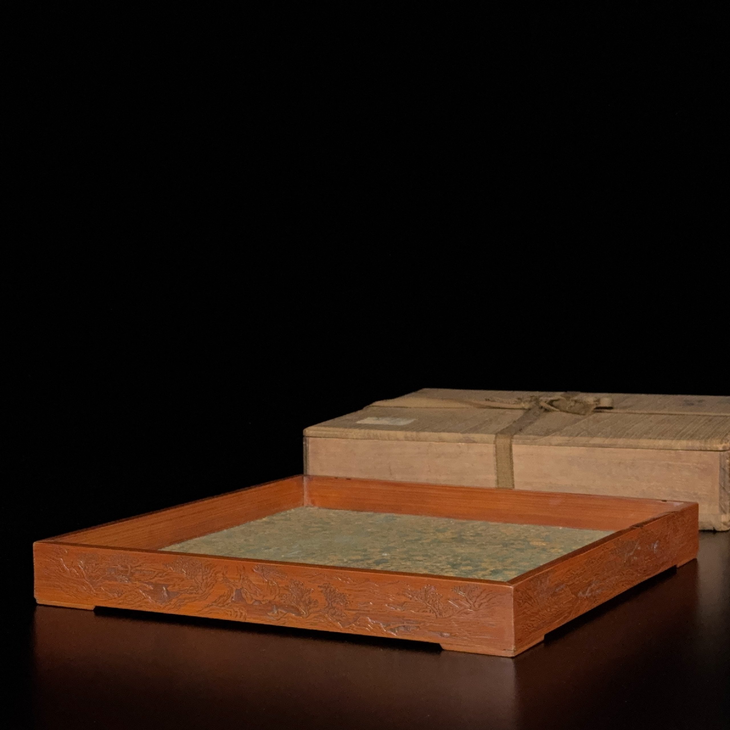 35245	清 文竹巧雕 山水人物紋 方盆