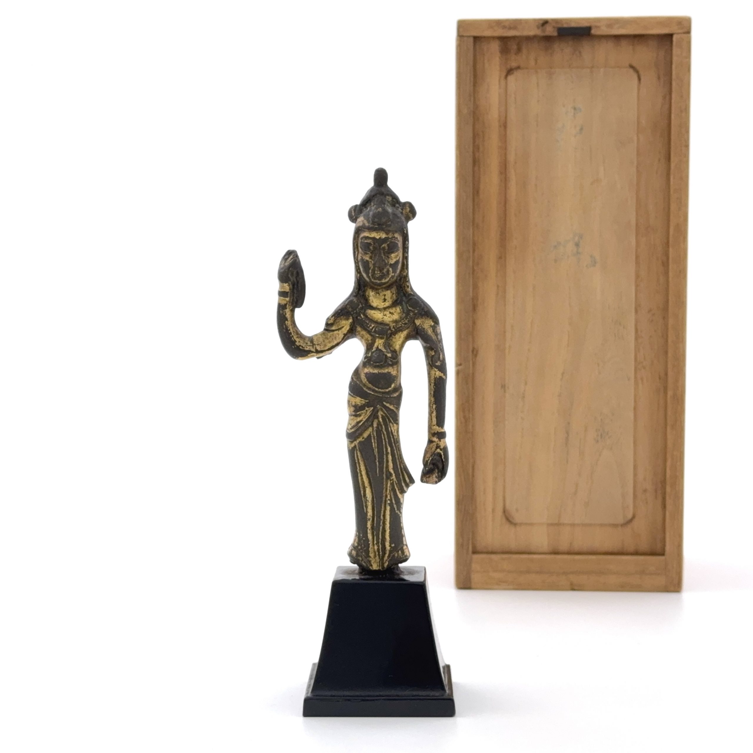 35321	遼或早期 青銅鎏金 観音立像