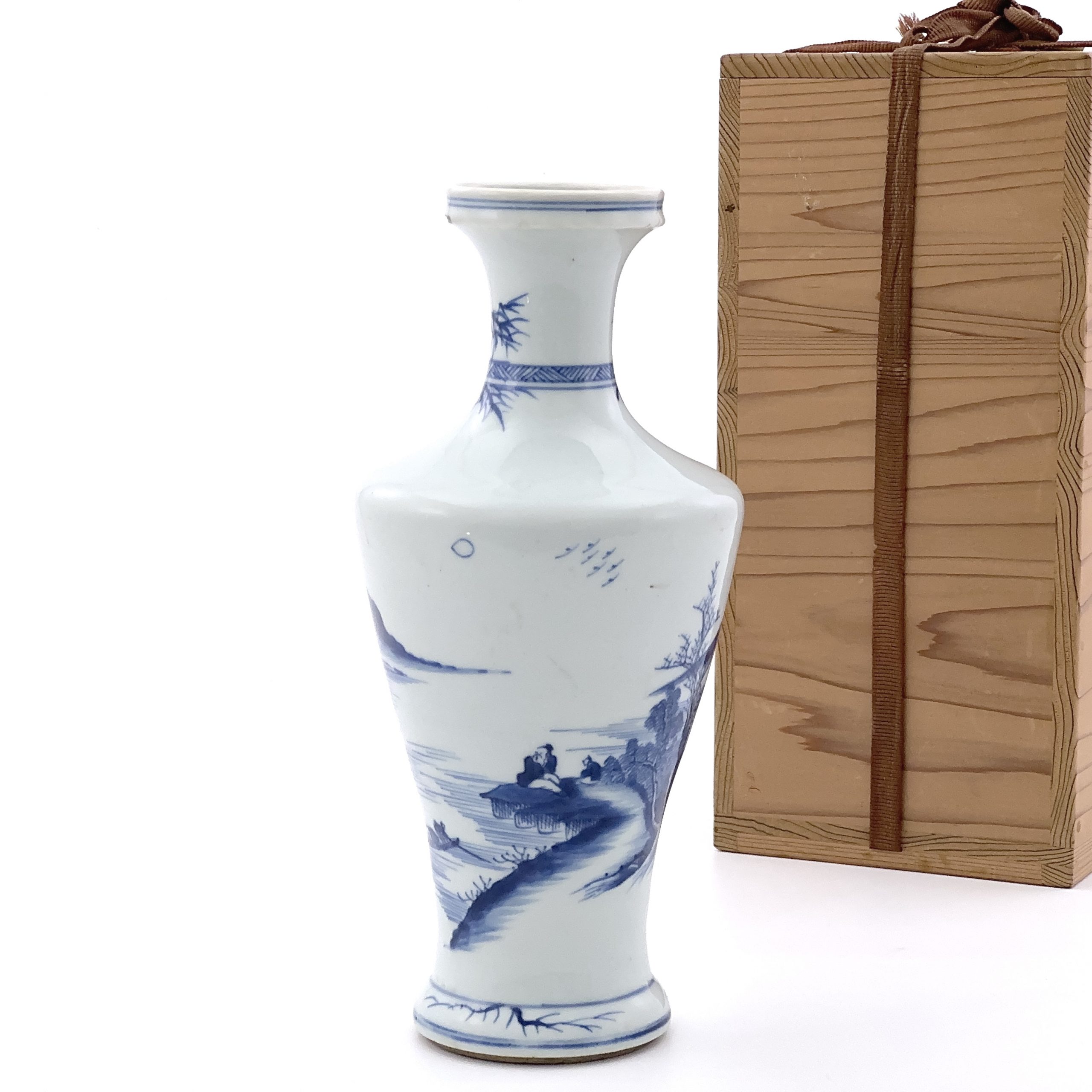 35345	清 青花 山水図 瓶