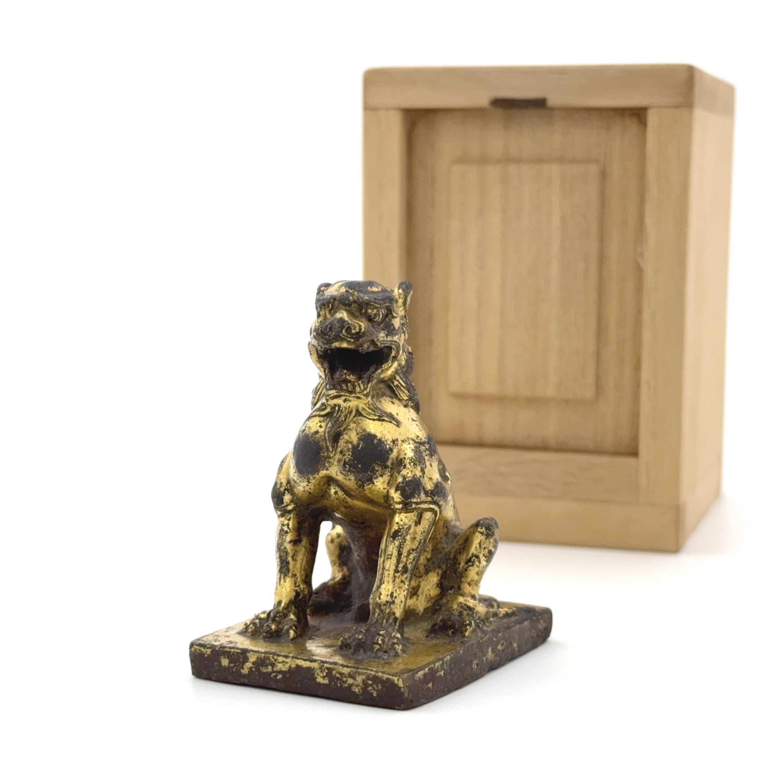 35385	唐 青銅鎏金 獅子