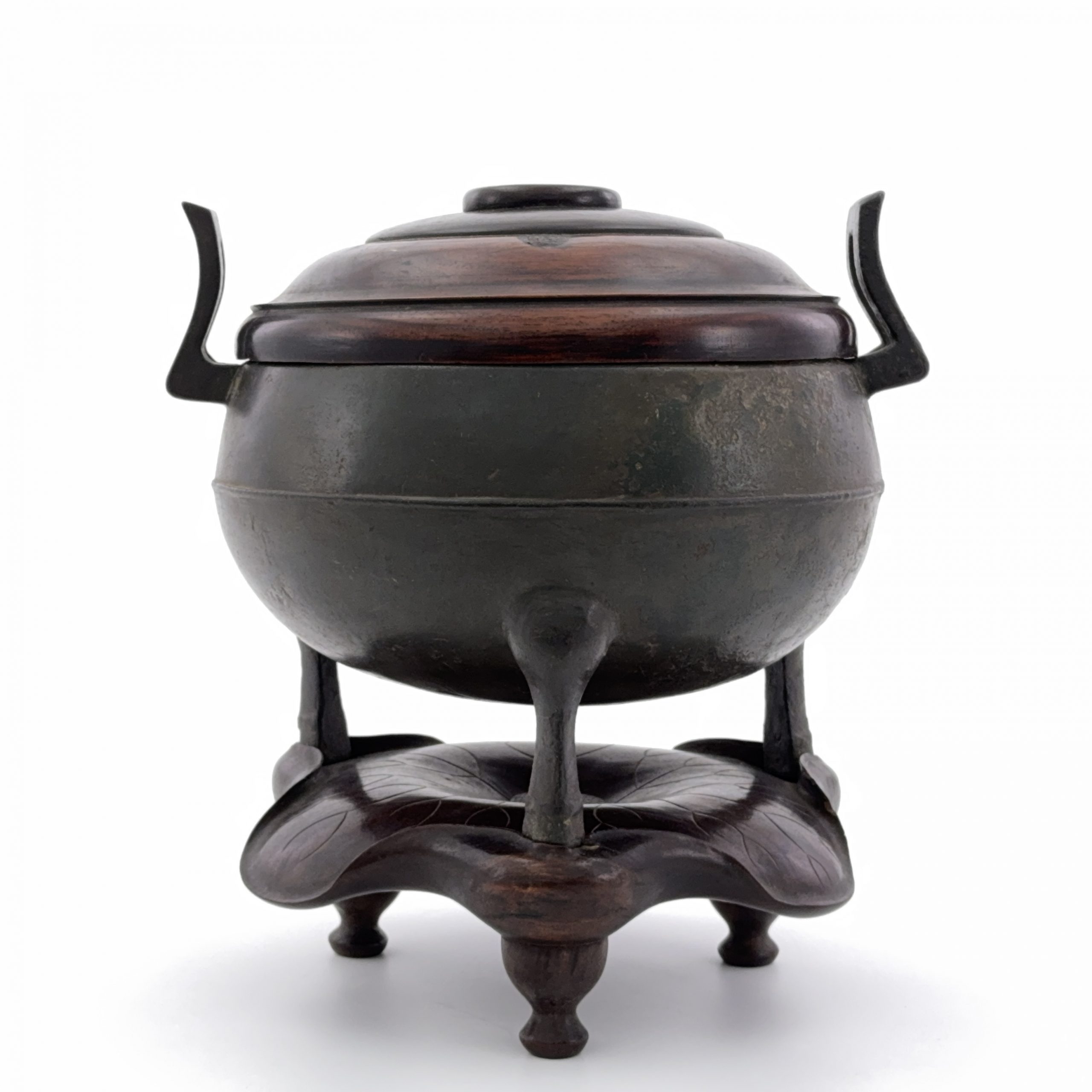 36124	宋或以前 青銅 鼎