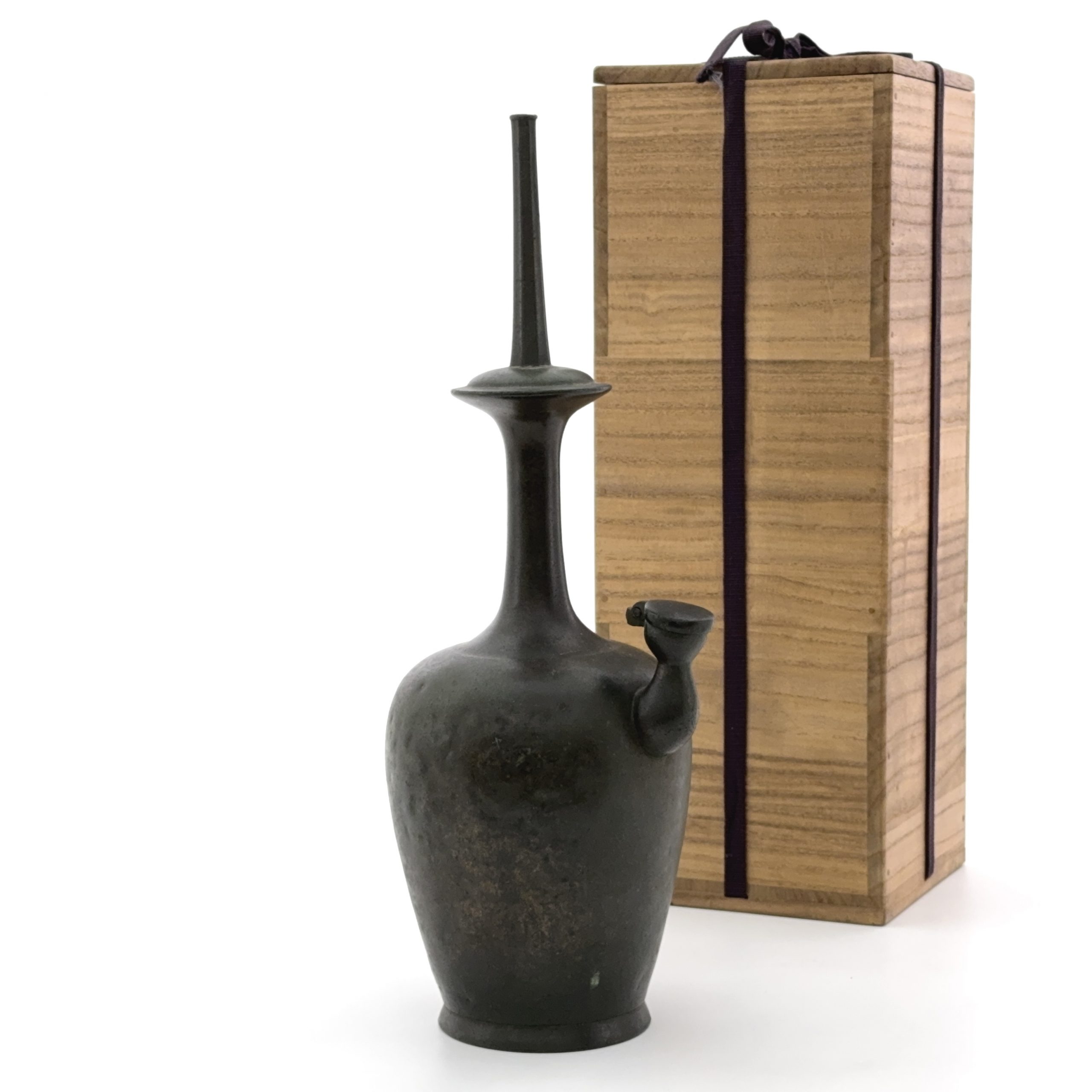 36219	宋或以前 青銅 軍持執壺