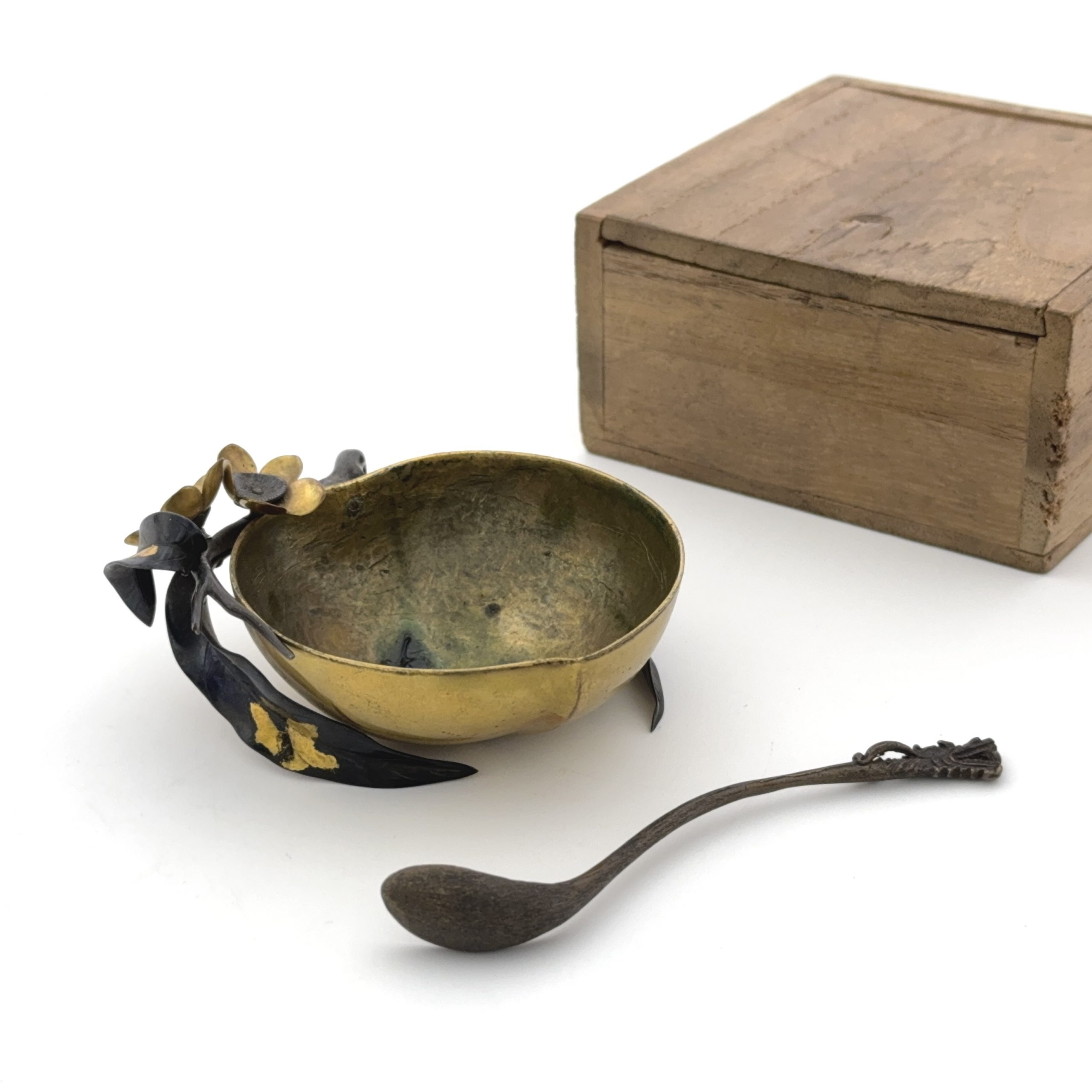 36224	銅鎏金銀 桃形 水盂