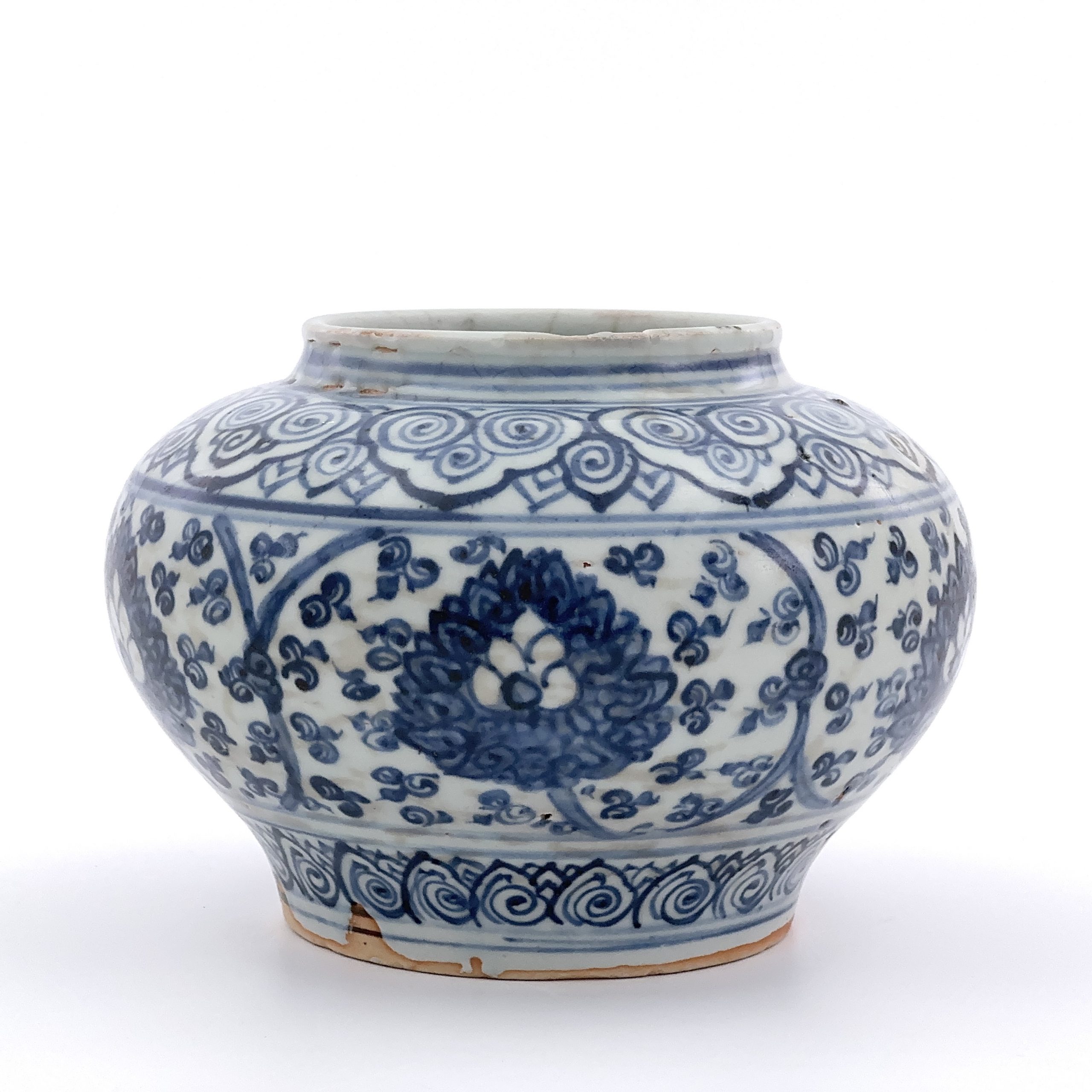 36026	明初 青花 蓮花図 瓶	　