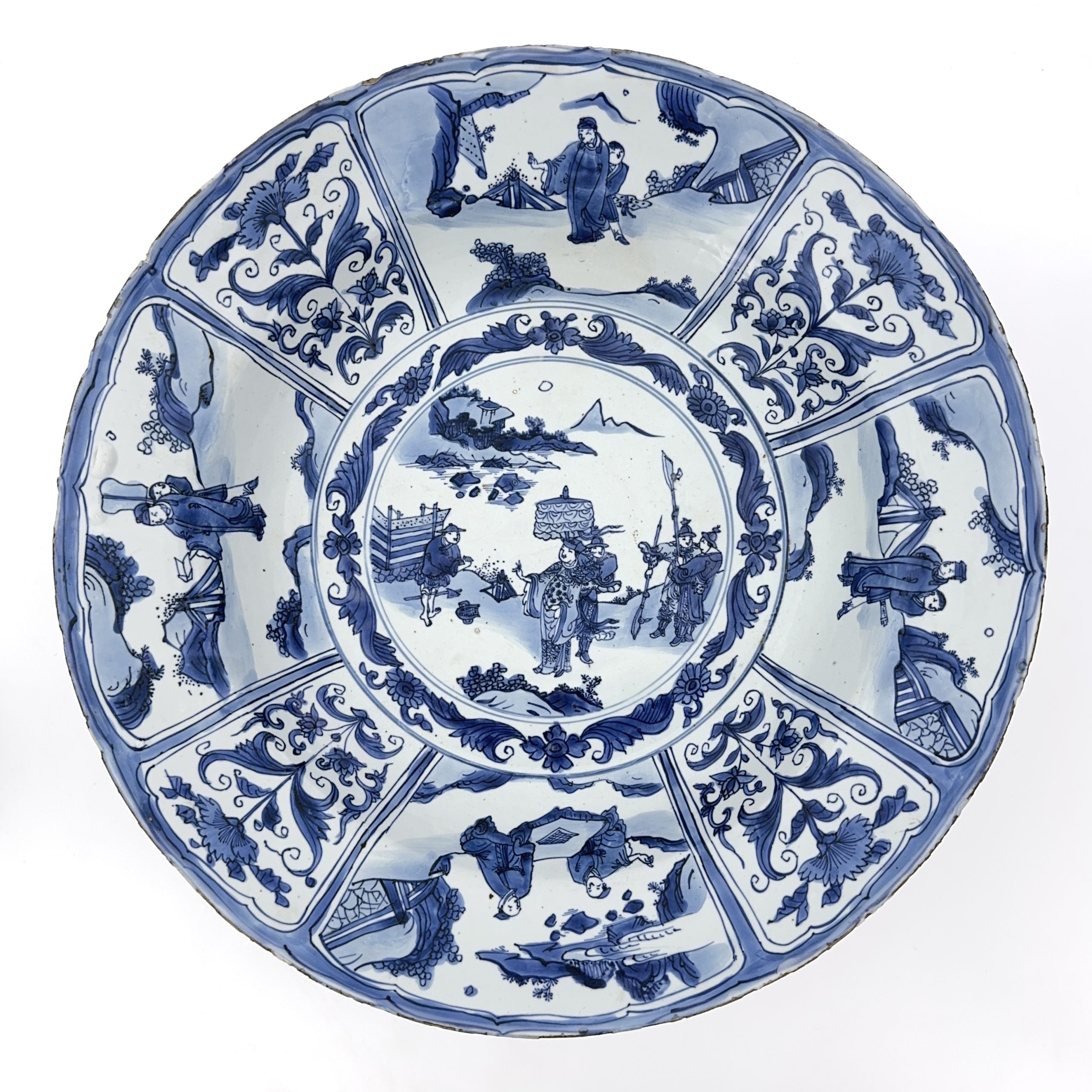 36041	明末 青花 山水人物図 大盤　