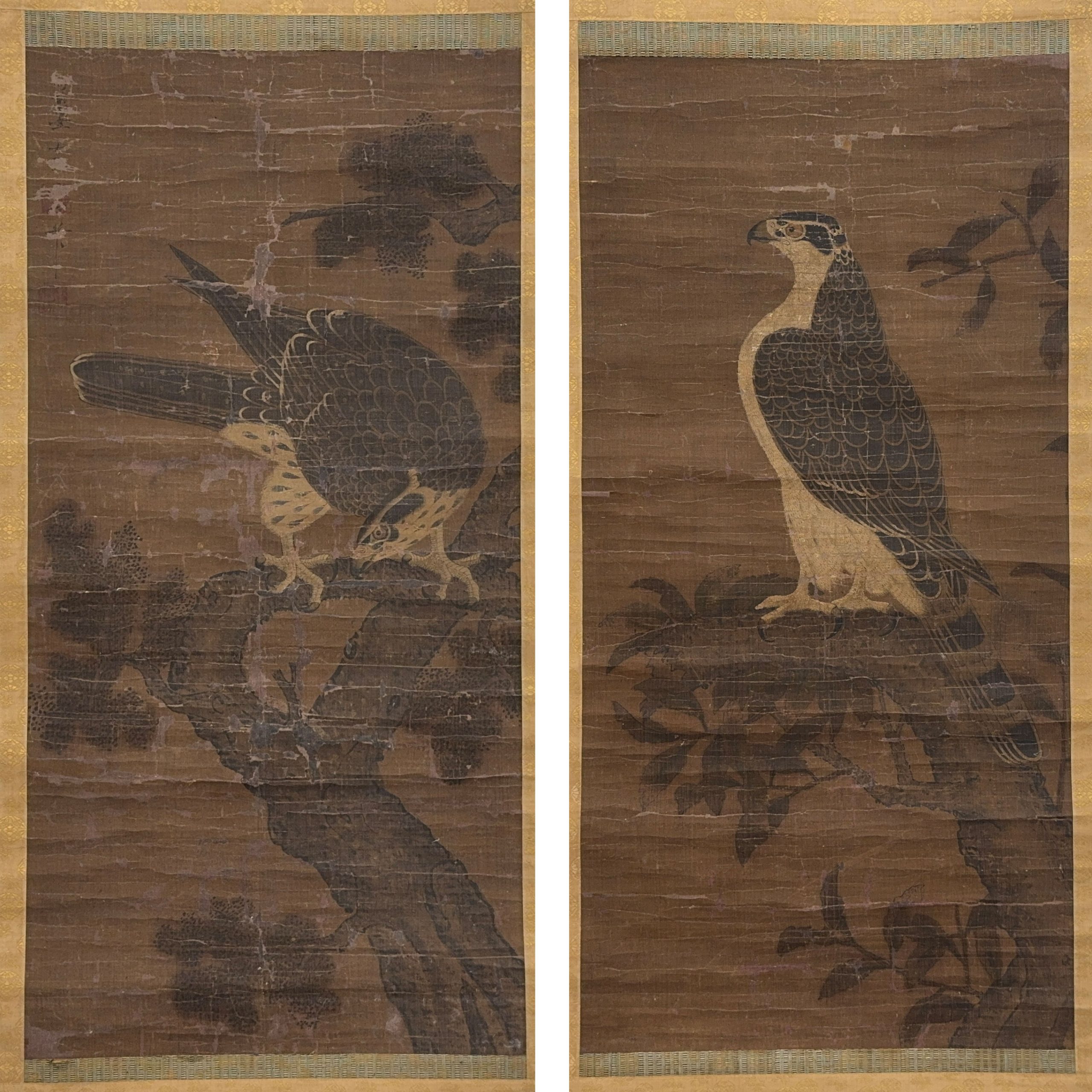 36607	元 鷹図 軸 一対	87×43㎝