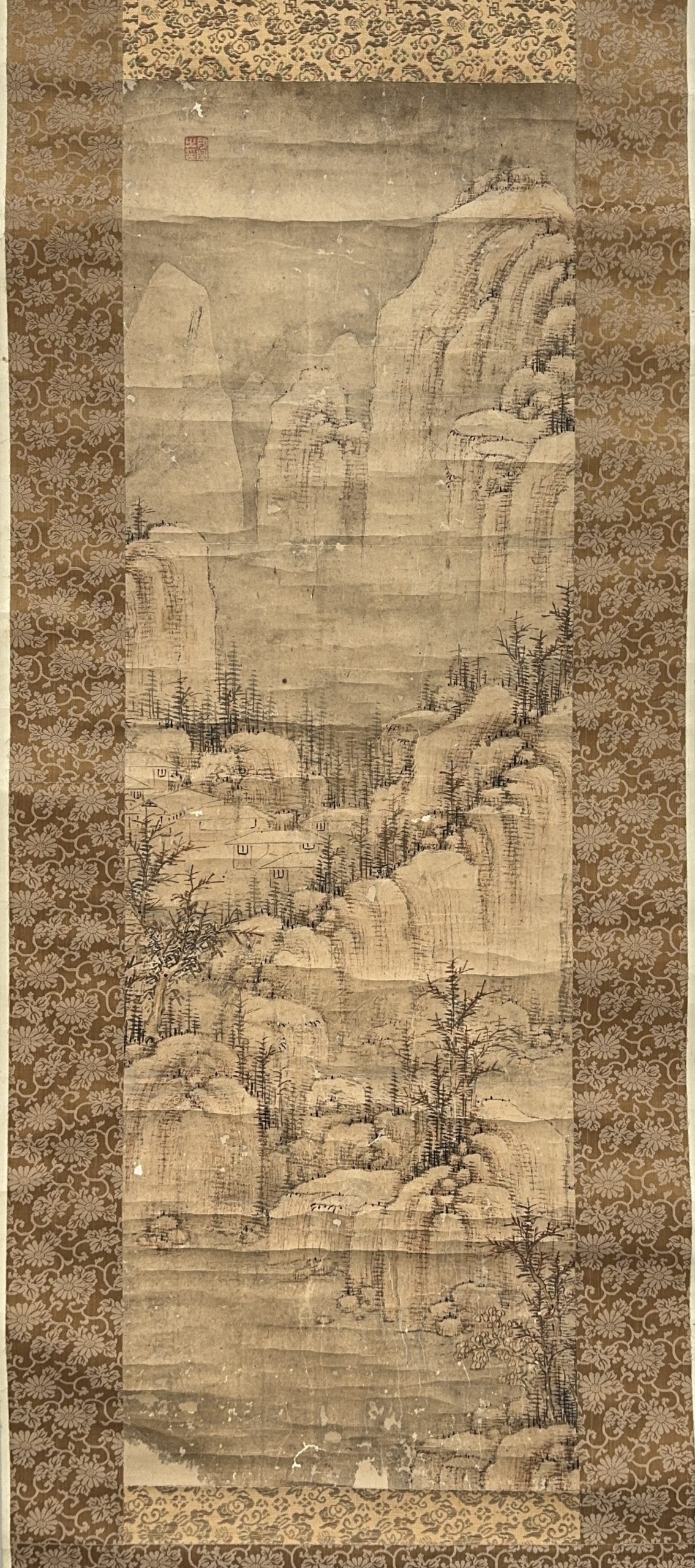 36640	在印 古画 山水図 軸	92×29.5㎝