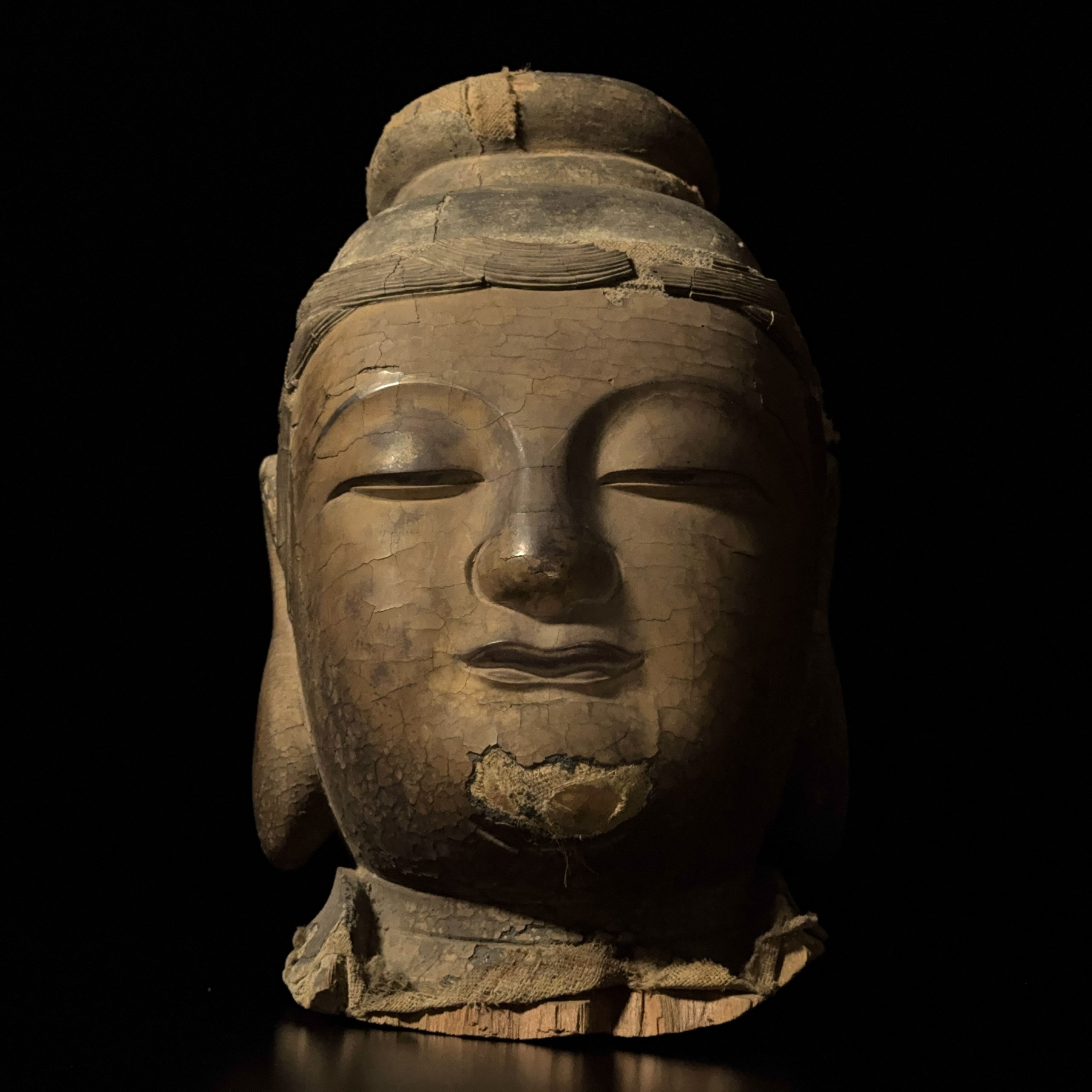 36007	明或早期 木雕漆金 菩薩佛頭