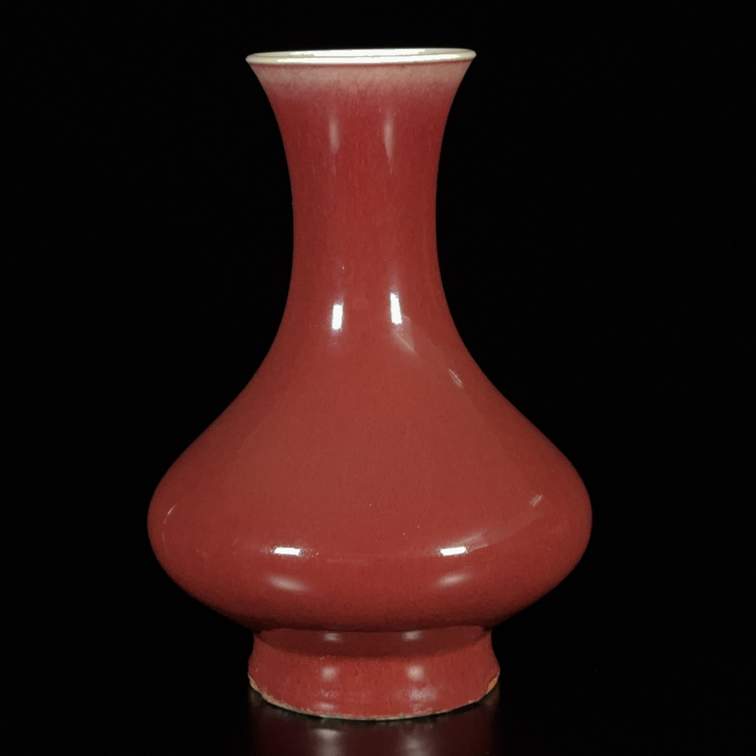 36075	清 紅釉 瓶	　