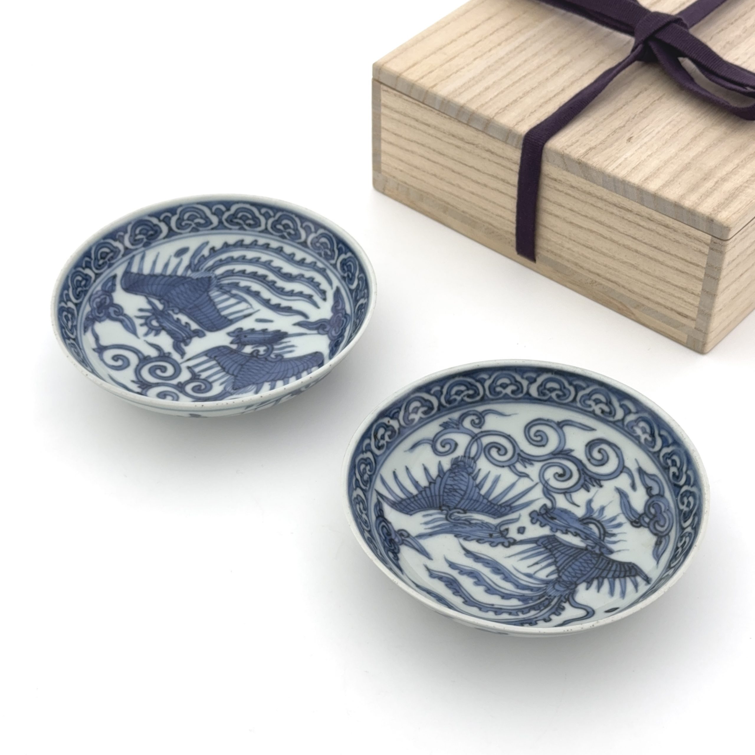 36084	明萬暦「大明萬暦年製」青花 雙鳳図 盤②	　