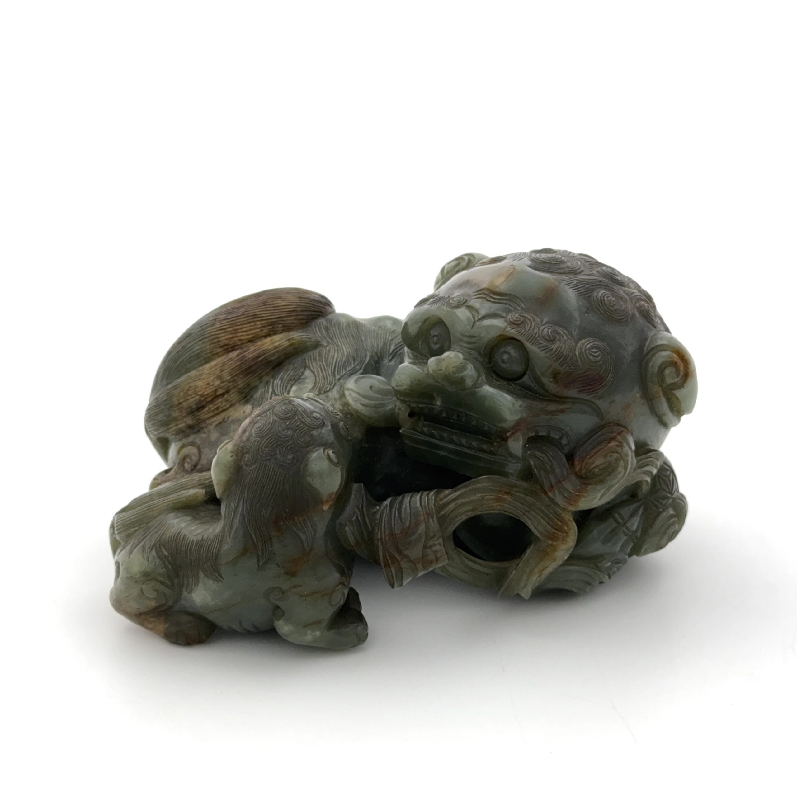 37269	碧玉雕 太獅少獅