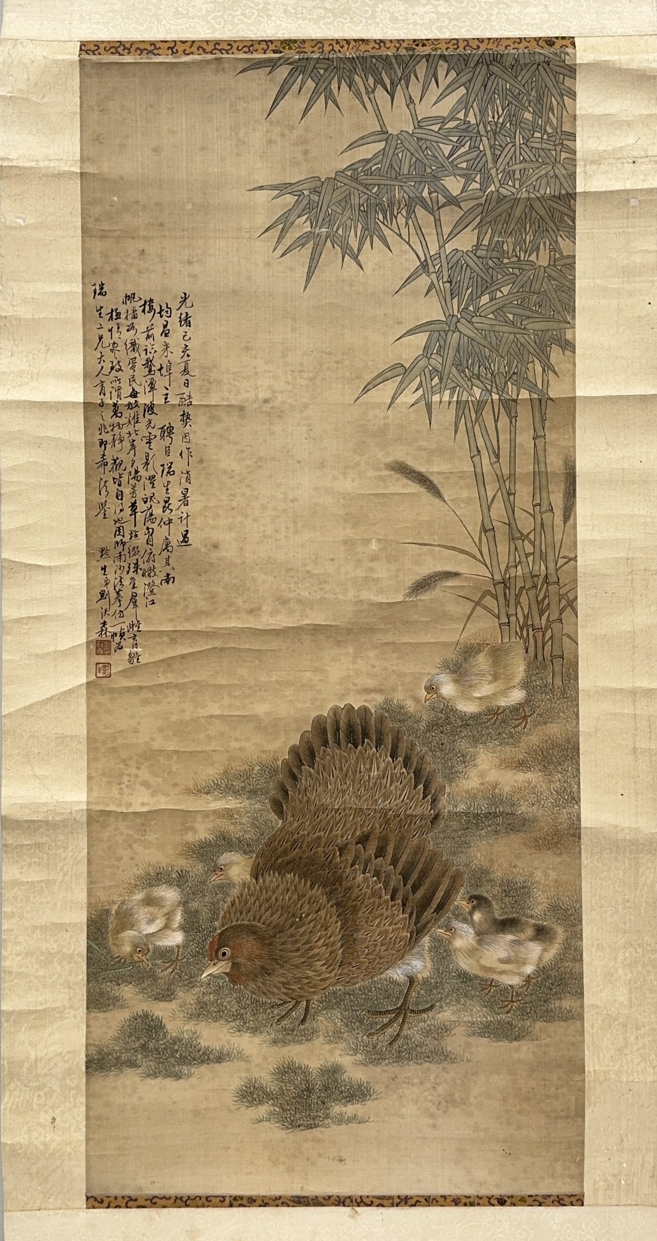 37551	「光緒～」「劉沃森」款 鶏図 軸	94×40.5㎝