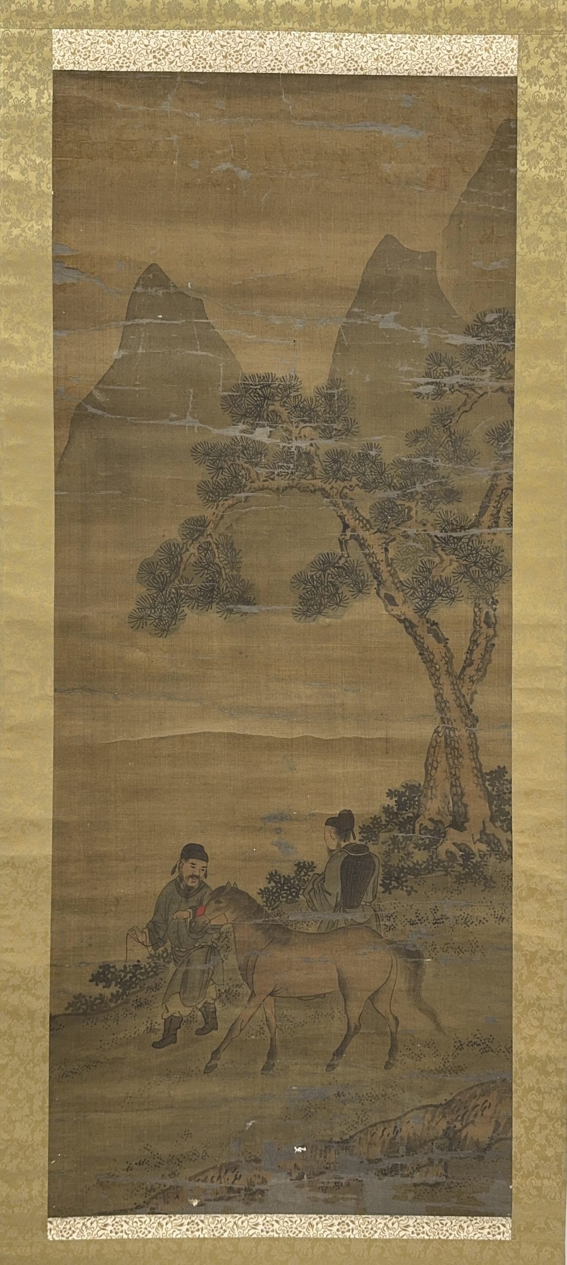 37581	在印 古画 山水人物図 軸	114×46㎝